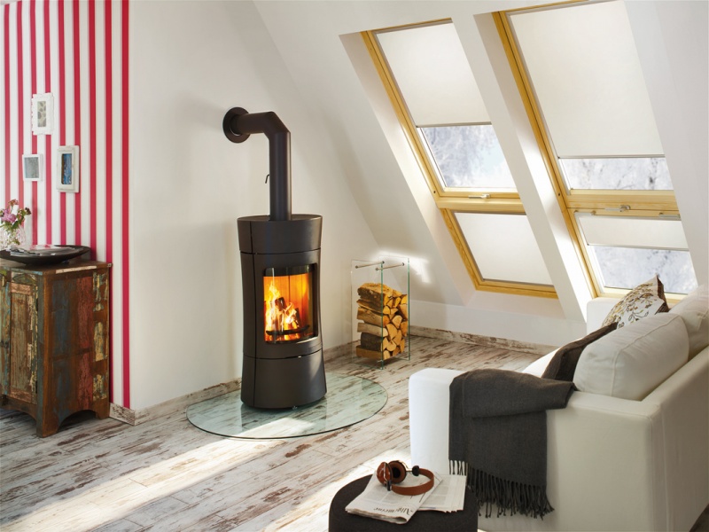 LEDA VISPA liatinové krbové kachle 