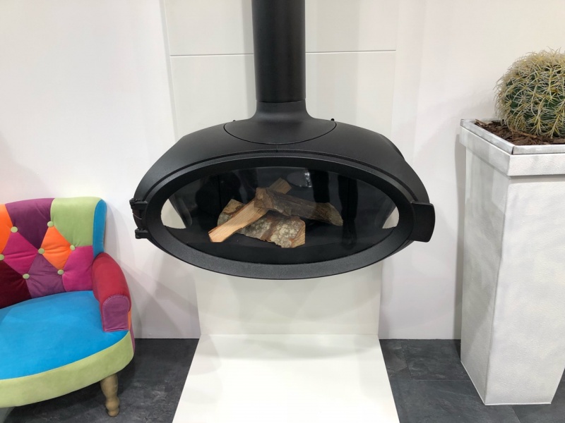 Wanders MATA závesné krbové kachle 