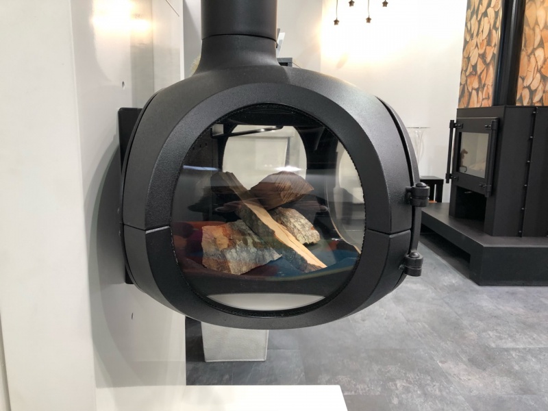 Wanders MATA závesné krbové kachle 